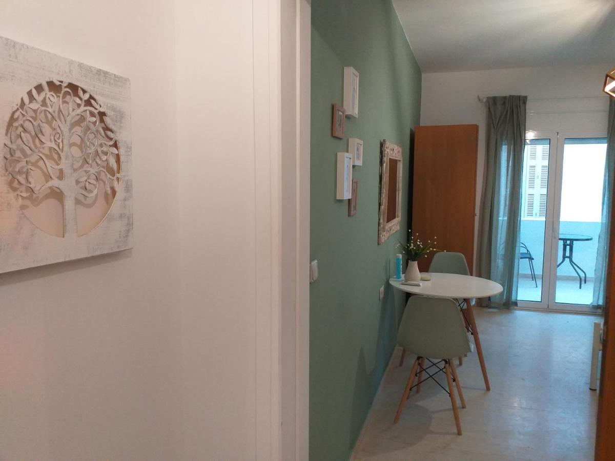 Lucky Suite Iraklion Buitenkant foto