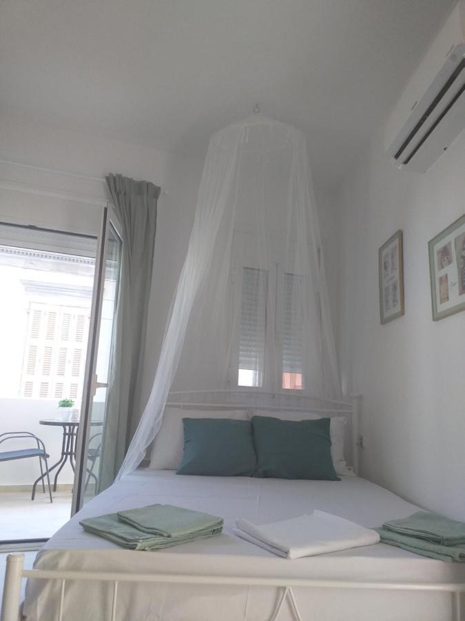 Lucky Suite Iraklion Buitenkant foto